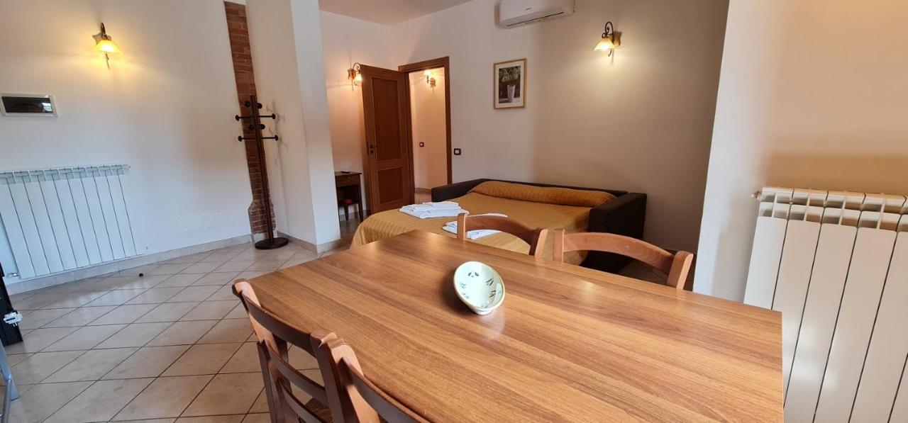 Oasi Del Grillo Lejlighedshotel Castelnuovo Berardenga Eksteriør billede