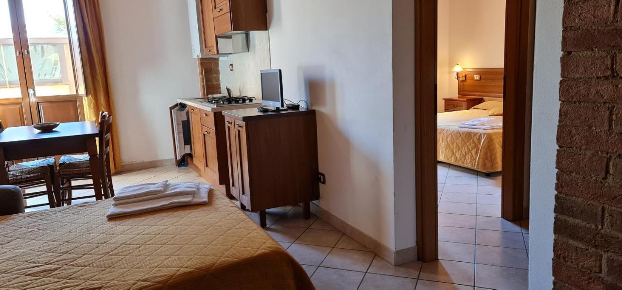 Oasi Del Grillo Lejlighedshotel Castelnuovo Berardenga Eksteriør billede