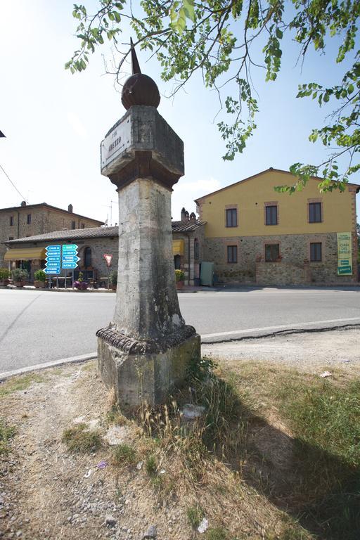 Oasi Del Grillo Lejlighedshotel Castelnuovo Berardenga Eksteriør billede