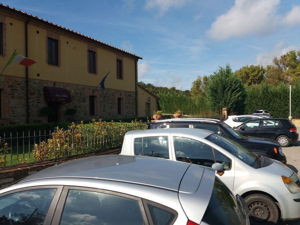 Oasi Del Grillo Lejlighedshotel Castelnuovo Berardenga Eksteriør billede